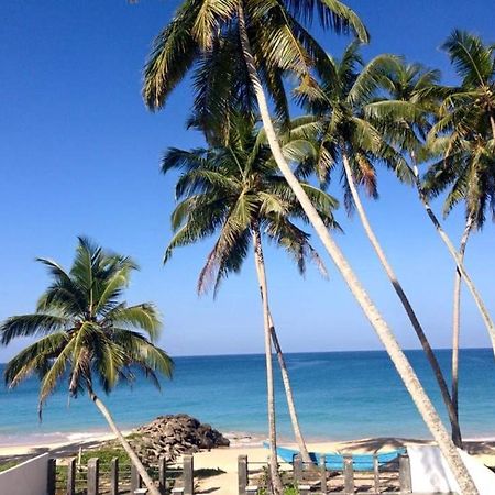 Rainbow Beach Resort أمبالانغودا المظهر الخارجي الصورة